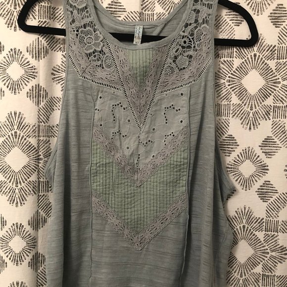 Free People Crochet Lace Keyhole-Back Tank Top - Picture 3 of 9
